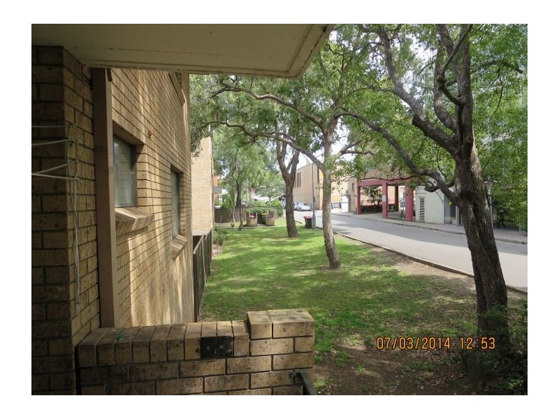 6/8 Ashley Lane, Westmead NSW 2145