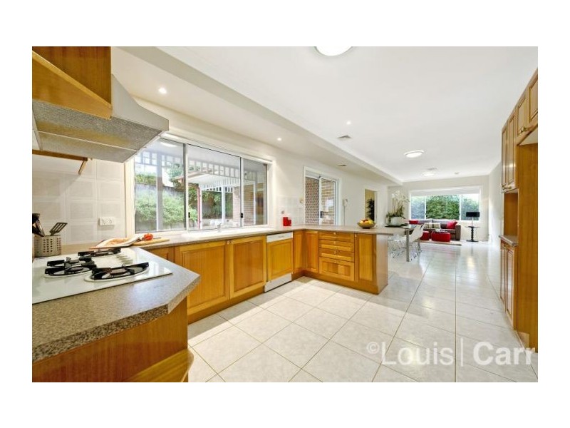 2 Clifton Pl, Cherrybrook NSW 2126