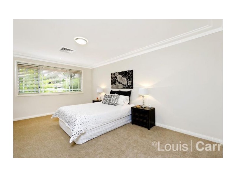 2 Clifton Pl, Cherrybrook NSW 2126