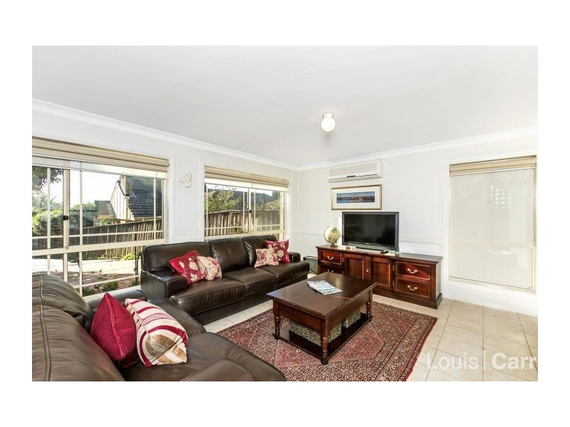 1/21a Tanbark Place, Dural NSW 2158