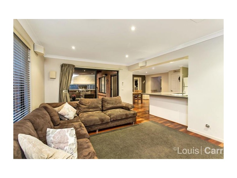 8 Rosebery Road, Kellyville NSW 2155