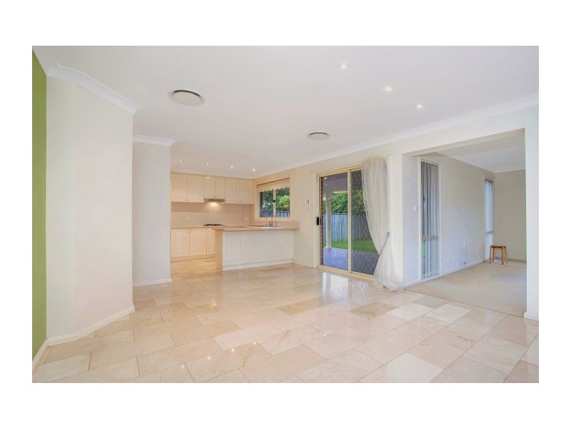 7 Dunross Place, Beaumont Hills NSW 2155