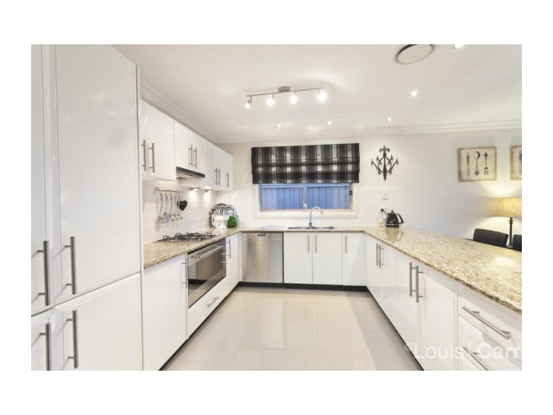 6 Townsend Circuit, Beaumont Hills NSW 2155