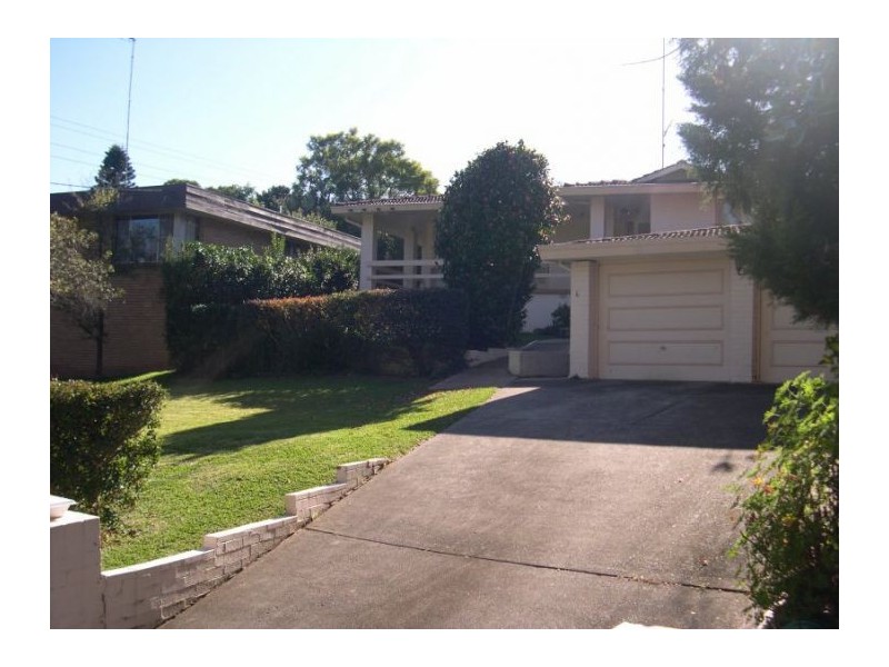 6 Garthowen Cres, Castle Hill NSW 2154