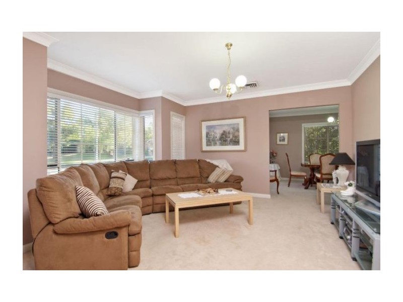 2/63 Darlington Dr, Cherrybrook NSW 2126