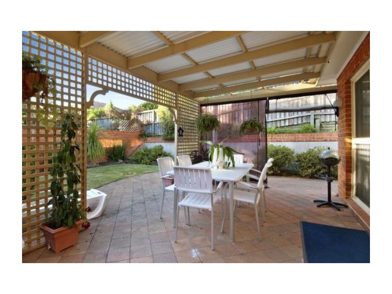 2/63 Darlington Dr, Cherrybrook NSW 2126