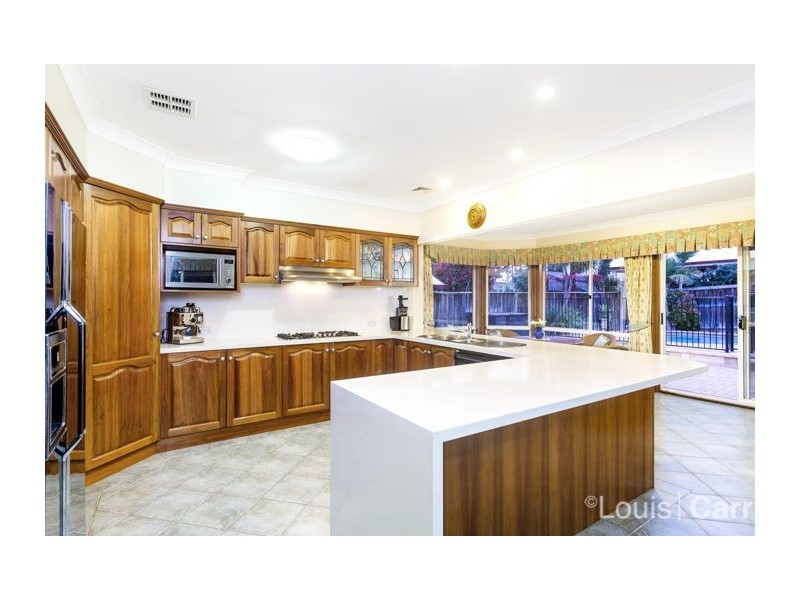 4 Eugenes Glen, Beaumont Hills NSW 2155