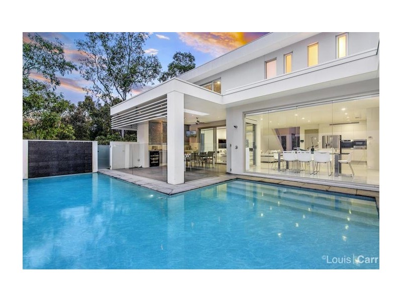 1 Glenview Close, Bella Vista NSW 2153