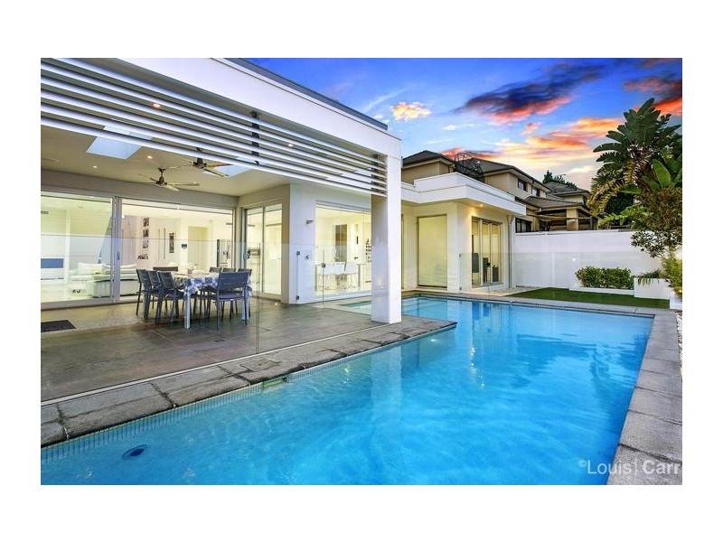 1 Glenview Close, Bella Vista NSW 2153