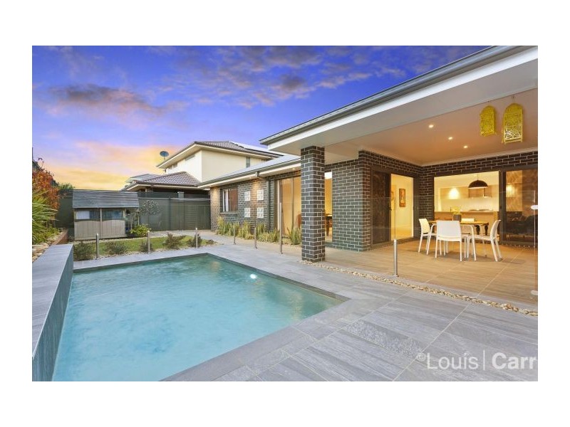 15 Redbourne Grange, Beaumont Hills NSW 2155