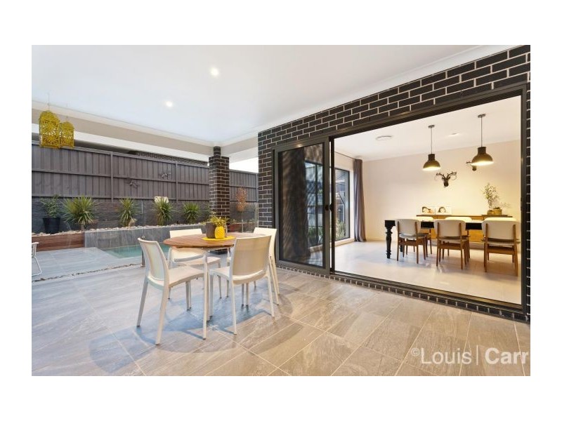 15 Redbourne Grange, Beaumont Hills NSW 2155