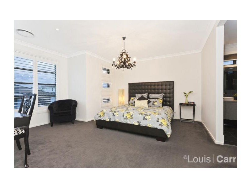 15 Redbourne Grange, Beaumont Hills NSW 2155