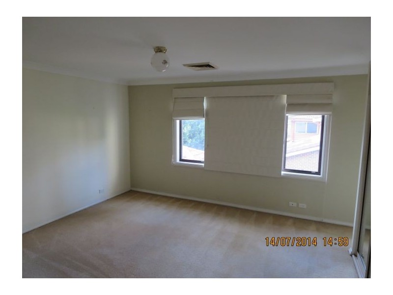 2/7 Bertrand Cl, Marsfield NSW 2122