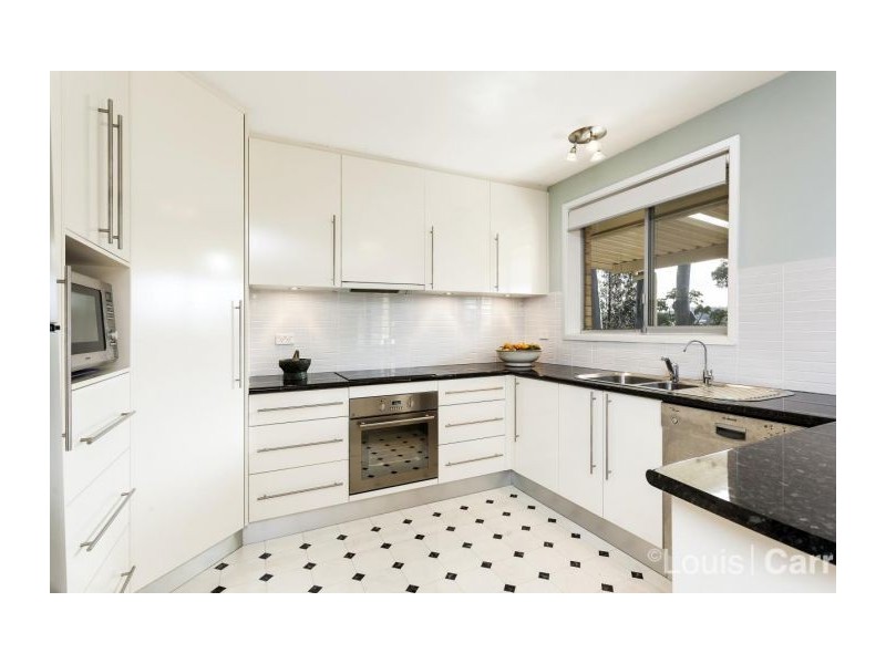 1 Greenhill Close, Castle Hill NSW 2154