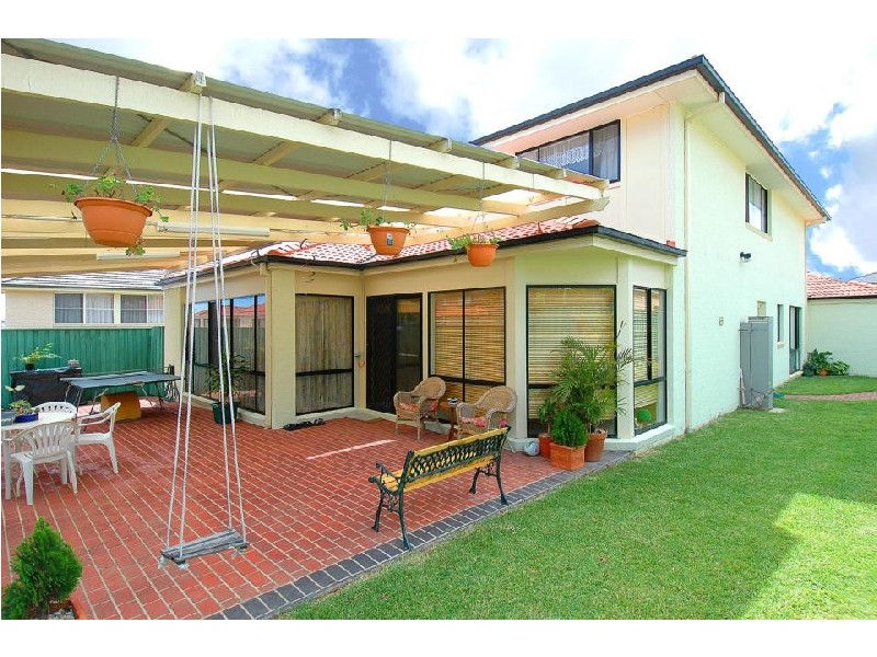 60 Bordeaux Crescent, Castle Hill NSW 2154