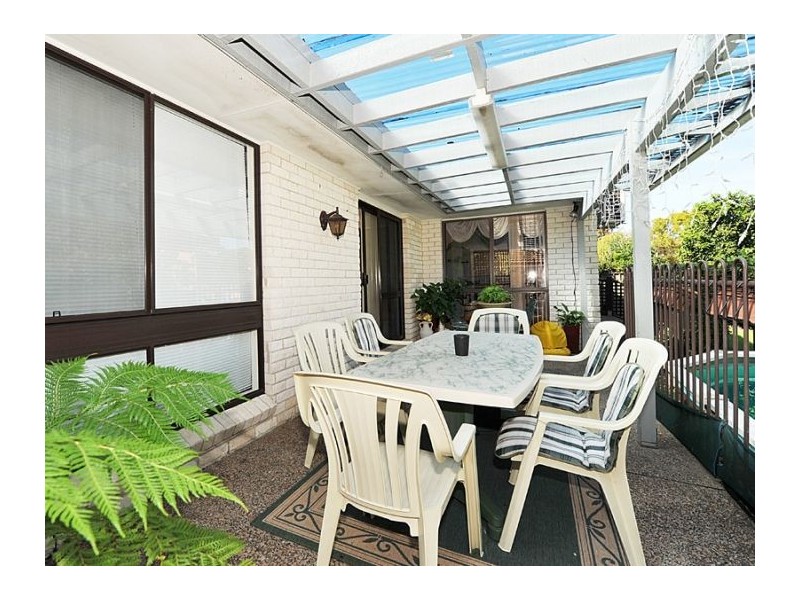 5 Guineviere Crt, Castle Hill NSW 2154