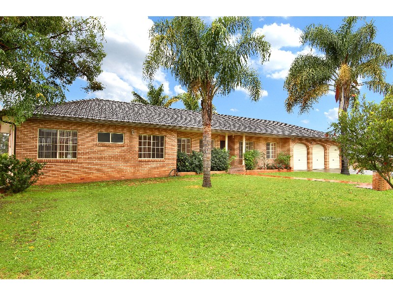 46 Fishburn Crescent, Castle Hill NSW 2154