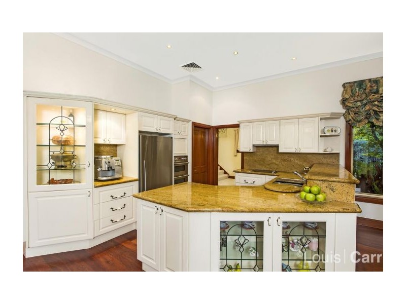 2 Finchley Place, Glenhaven NSW 2156