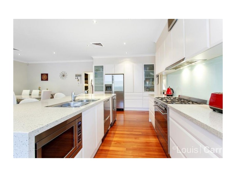 4 Huntingdale Circle, Castle Hill NSW 2154