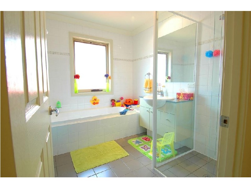 1 Peartree Circuit, West Pennant Hills NSW 2125