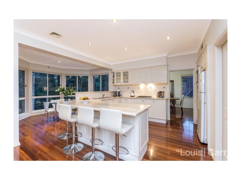 18 Huntingdale Circle, Castle Hill NSW 2154