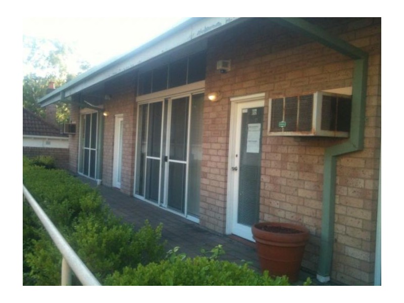 27 Bank Street, Meadowbank NSW 2114