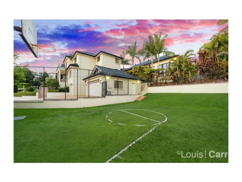 1 Lomond Place, Castle Hill NSW 2154