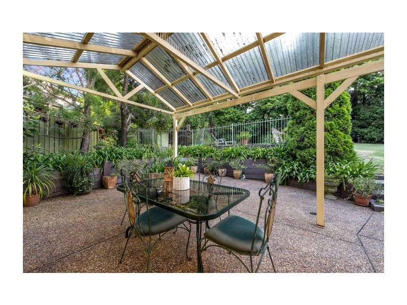6 Valley Glen, West Pennant Hills NSW 2125