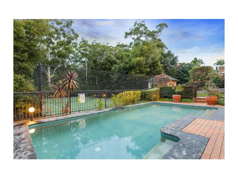 15 Kambah Place, West Pennant Hills NSW 2125