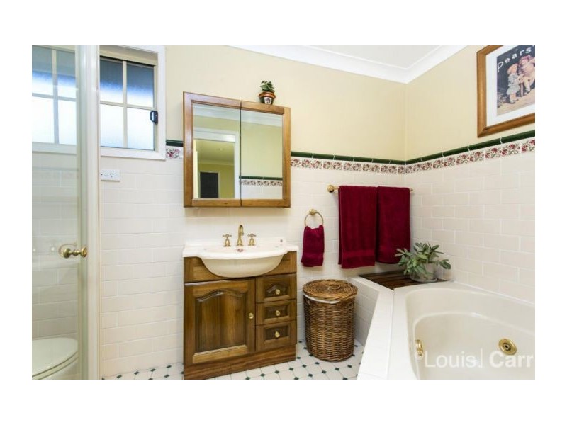 11 Lynstock Avenue, Castle Hill NSW 2154