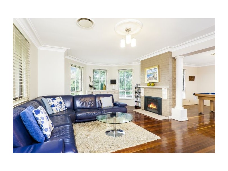 6a Governor Phillip Place, West Pennant Hills NSW 2125