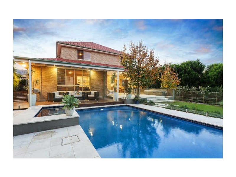 6a Governor Phillip Place, West Pennant Hills NSW 2125