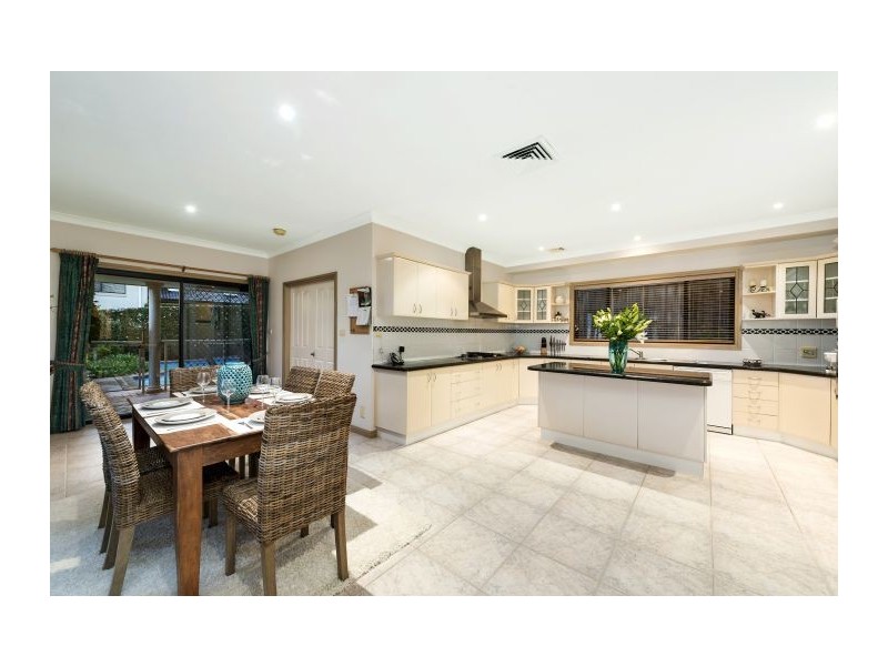 27 Glenshee Place, Glenhaven NSW 2156