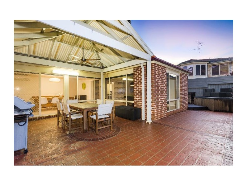 12 Bernard Place, Cherrybrook NSW 2126