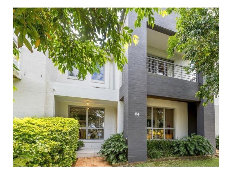 84 Stanhope Parkway, Stanhope Gardens NSW 2768