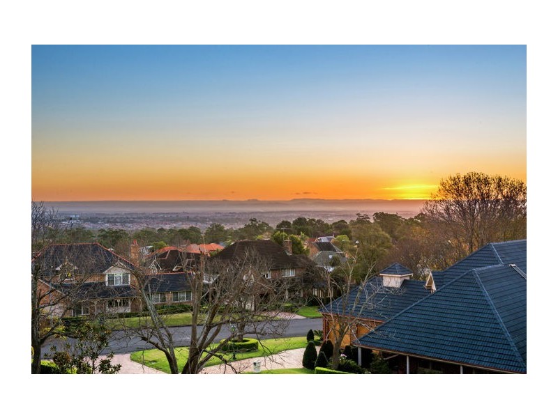 3 Plympton Way, Glenhaven NSW 2156