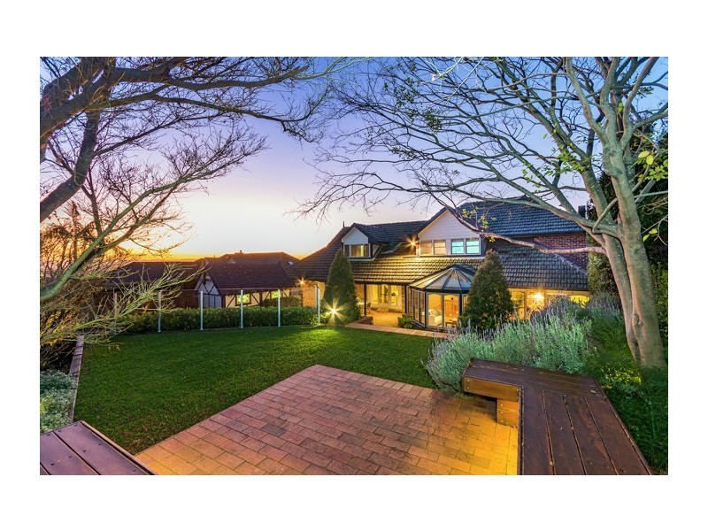 3 Plympton Way, Glenhaven NSW 2156