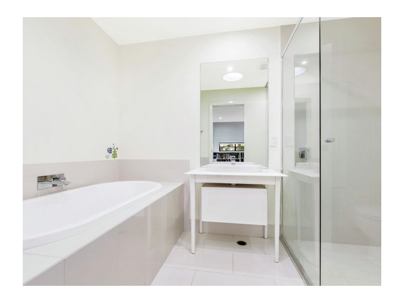 32 Rutherford Avenue, Kellyville NSW 2155