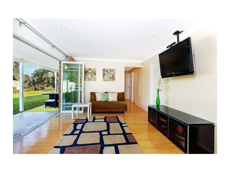 13 Leigh Place, West Pennant Hills NSW 2125