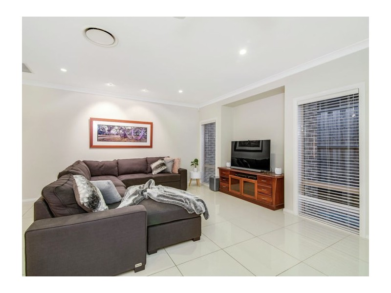 44 Hadley Circuit, Beaumont Hills NSW 2155