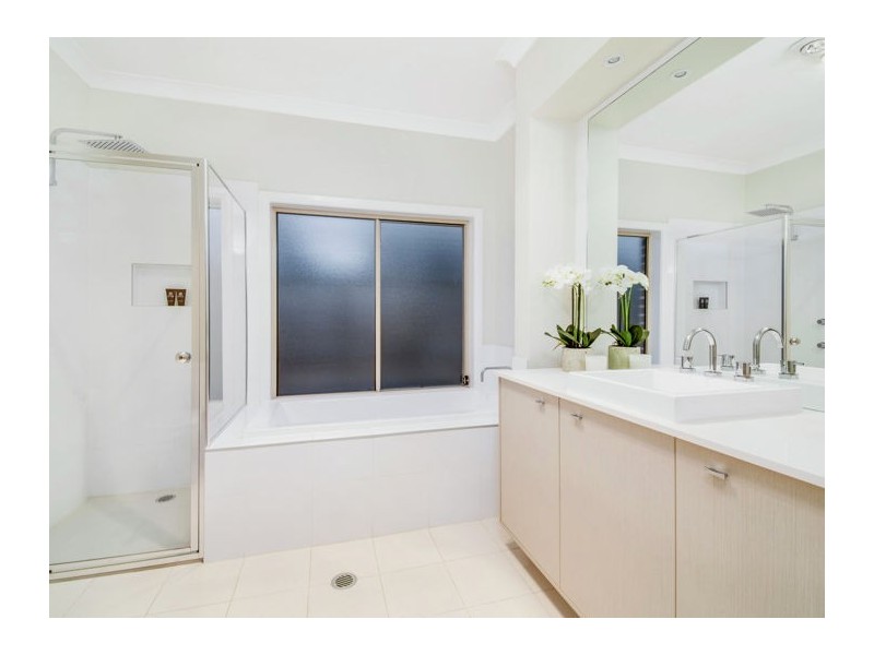 44 Hadley Circuit, Beaumont Hills NSW 2155