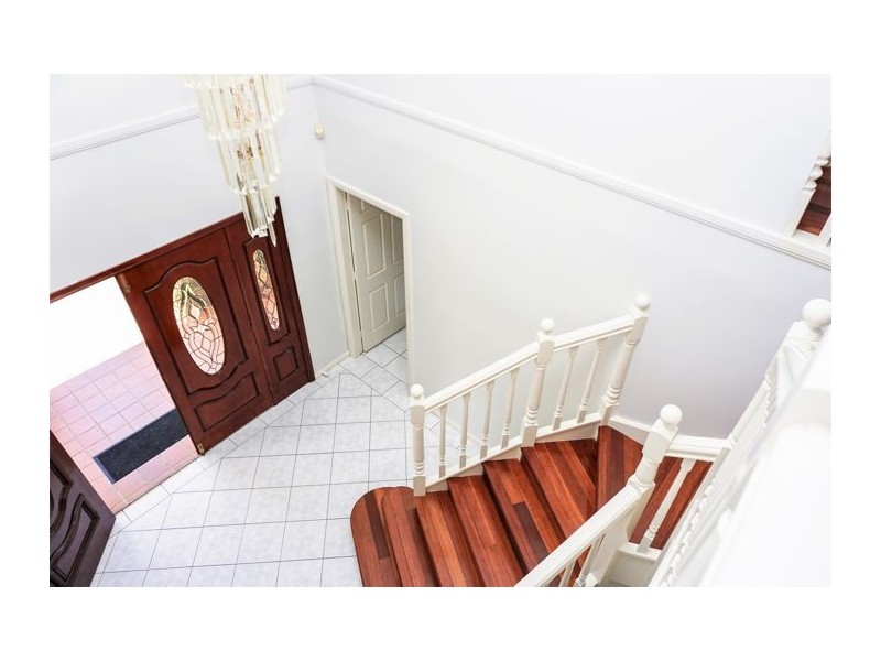 2 Longreach Place, Bella Vista NSW 2153