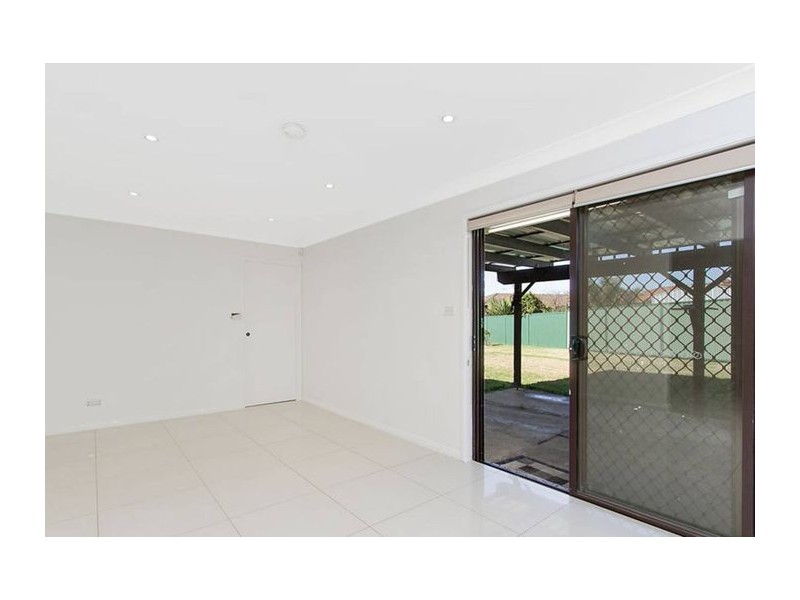 11 Gersham Grove, Oakhurst NSW 2761