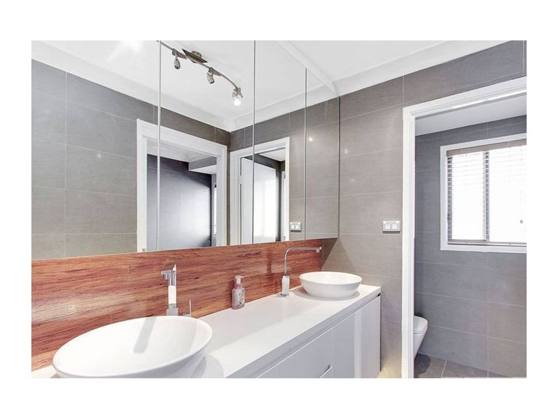 11 Gersham Grove, Oakhurst NSW 2761