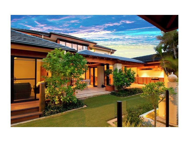 8 Kingscott Pl, Castle Hill NSW 2154