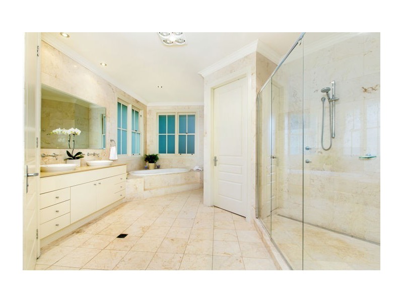 23 Doris Hirst Place, West Pennant Hills NSW 2125