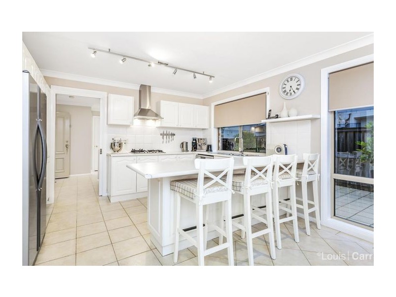 15 Fernbrook Place, Castle Hill NSW 2154