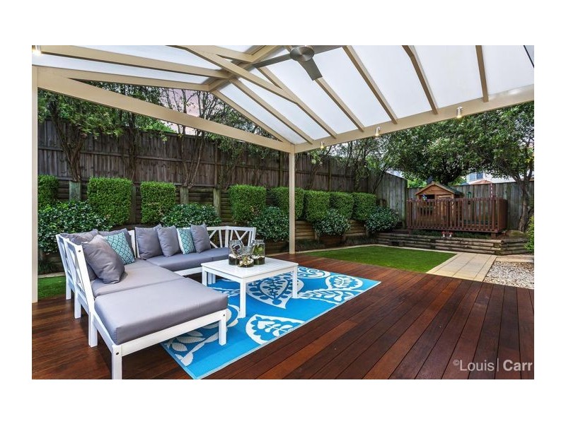 15 Fernbrook Place, Castle Hill NSW 2154