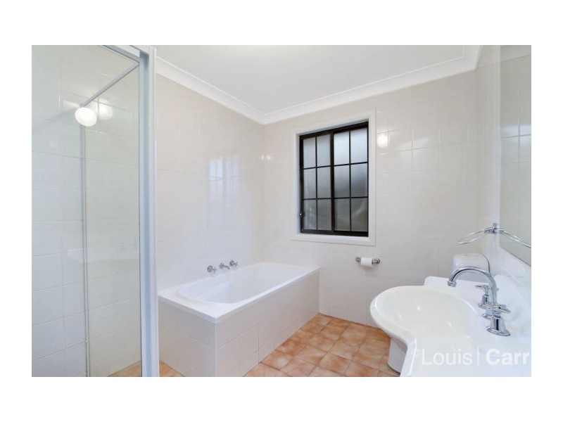 10 Peartree Circuit, West Pennant Hills NSW 2125