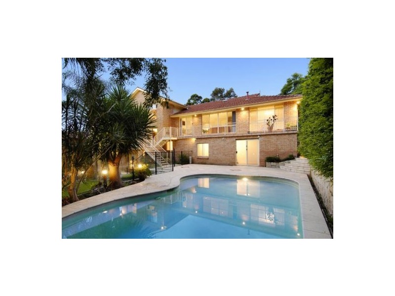 19 Pioneer Place, Castle Hill NSW 2154